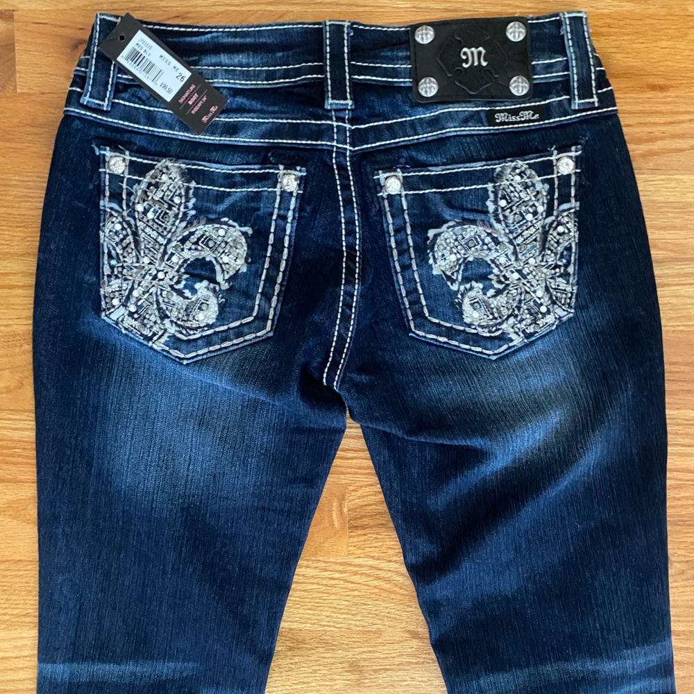 NWT Women’s 26 Miss Me Bootcut Jeans